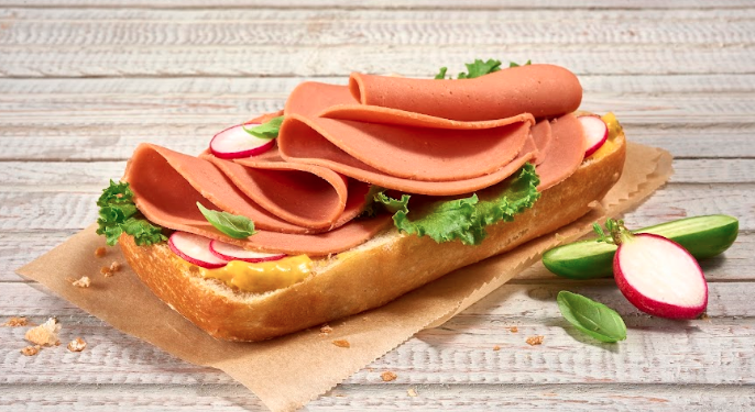 Israeli startup Vgarden teams up with Tiv Taam to advance Vegan Deli Meats