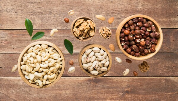 New study finds longer-term nut consumption improves brain insulin sensitivity