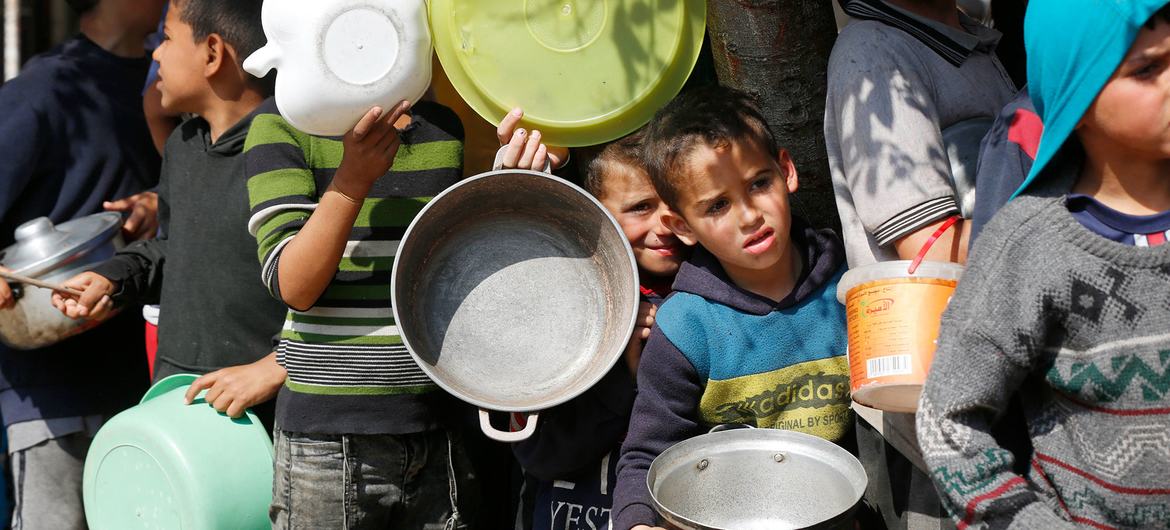 Israel tells UN it will reject UNRWA food convoys into northern Gaza