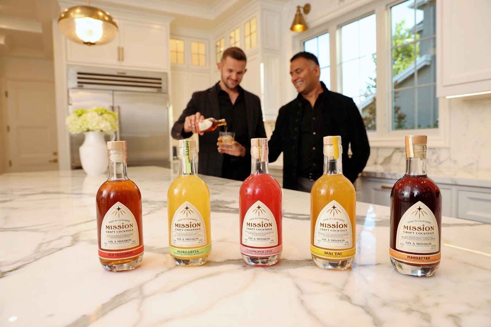 Mission Cocktails partners with Reyes Beverage Group 