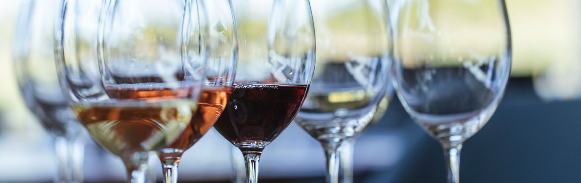 Australian wine sector sees signs of adjustment, but red stocks remain high