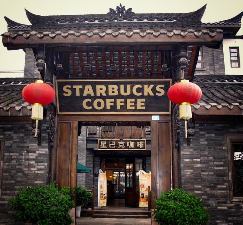 Universe and Starbucks China redefine green retail from store to supplier