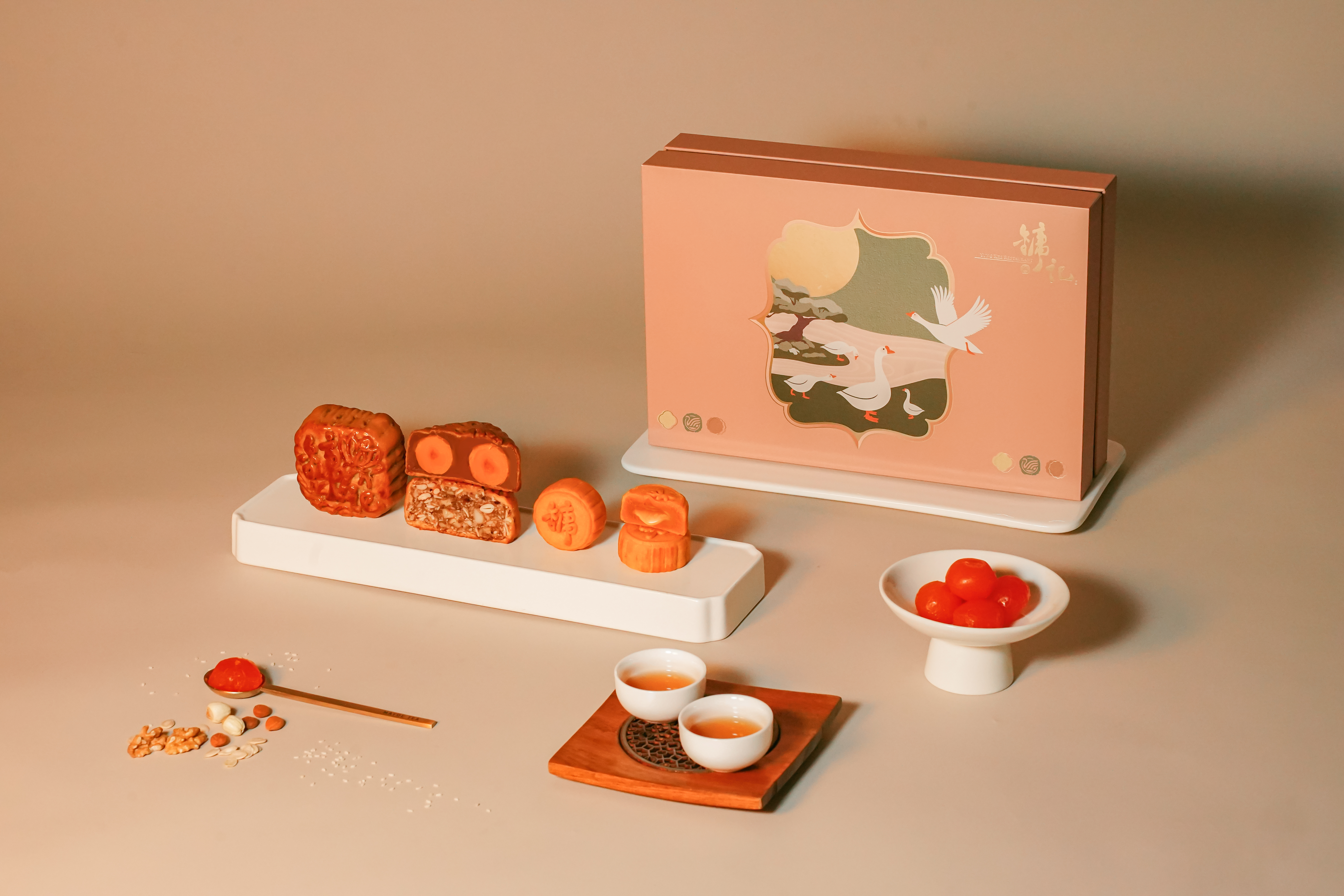 Yung Kee unveils Moonlit Delights mooncake collection for Mid-Autumn Festival