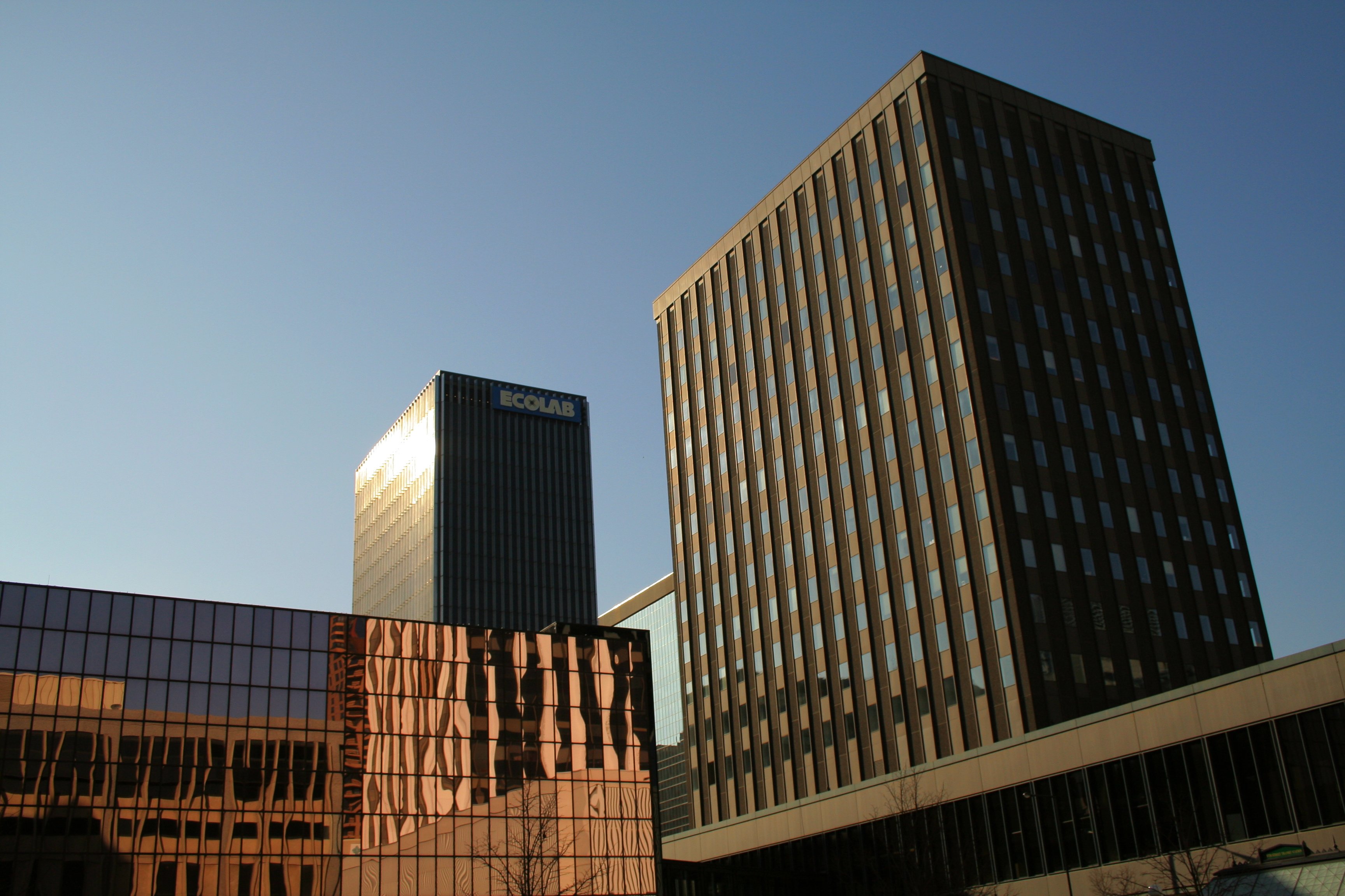 Ecolab plans to expand food business