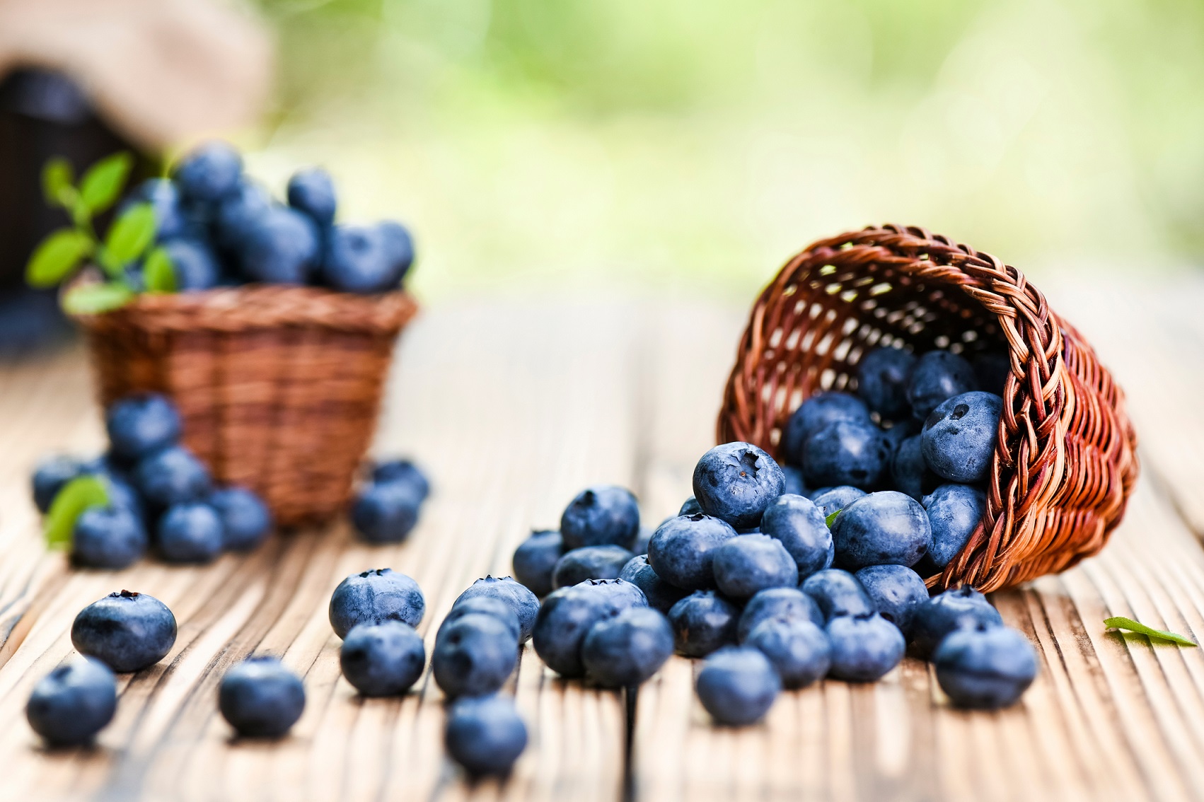 Innovative packaging to keep blueberries fresh